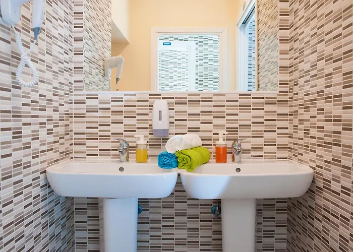 旅馆 Budget Des Arts