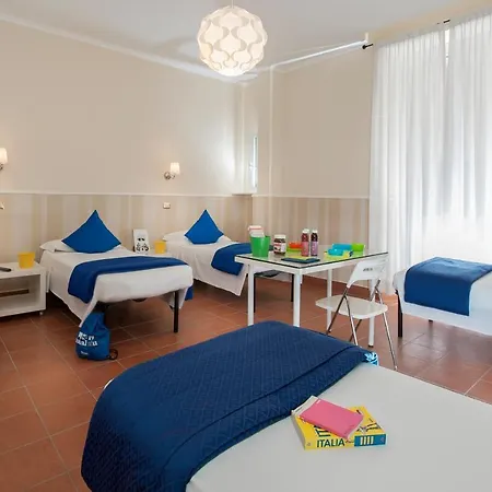 Hostel Budget Rooms Des Arts *