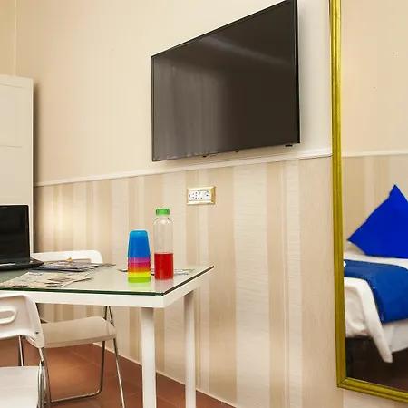 Budget Rooms Des Arts *