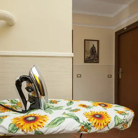 Hostel Budget Rooms Des Arts *