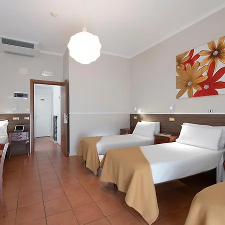 אכסניה Budget Des Arts